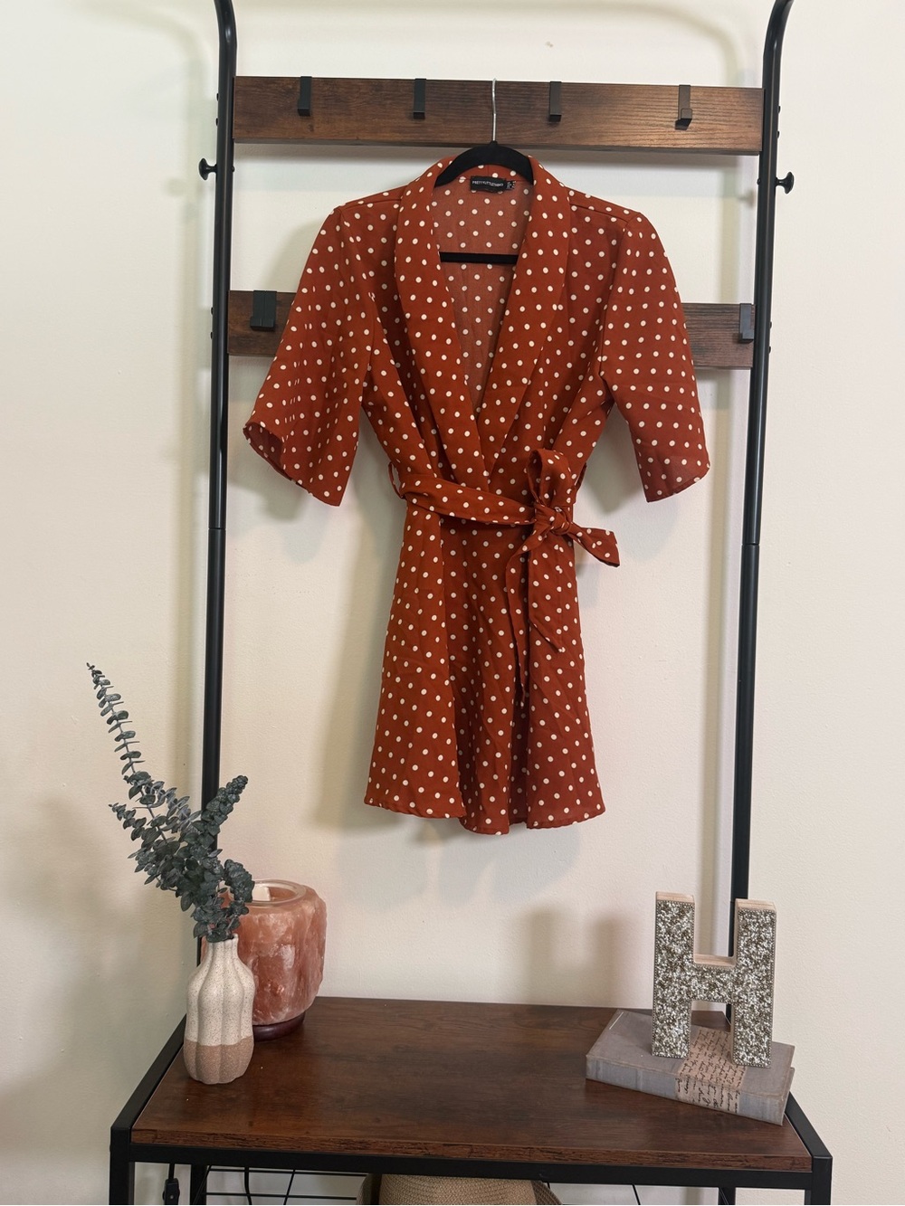 PrettyLittleThing Rust Polka Dot Wrap Dress | US 4 | Tie Waist